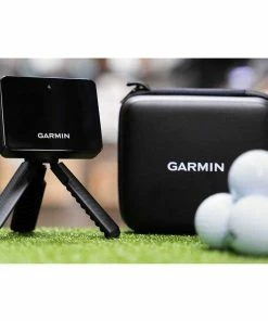 Garmin Approach R10 Golf Launch Monitor & Indoor Simulator -Wedges Sales ApproachR10Lifestyle4