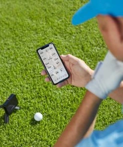 Garmin Approach R10 Golf Launch Monitor & Indoor Simulator -Wedges Sales ApproachR10Lifestyle5